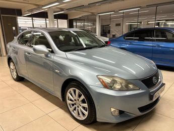 Lexus IS 2.2 220TD SE 4dr