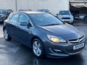 Vauxhall Astra 2.0 CDTi ecoFLEX SRi Euro 5 (s/s) 5dr