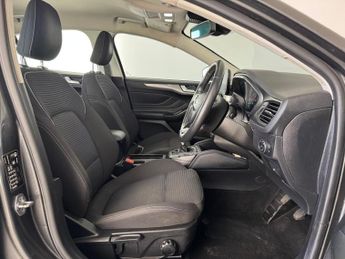 Ford Focus 1.0T EcoBoost Titanium Euro 6 (s/s) 5dr