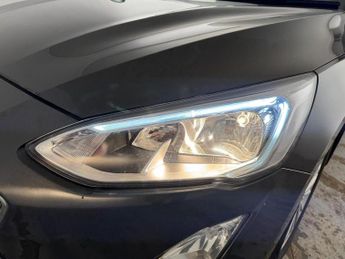 Ford Focus 1.0T EcoBoost Titanium Euro 6 (s/s) 5dr