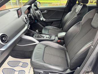 Audi Q2 1.5 TFSI CoD 35 Black Edition S Tronic Euro 6 (s/s) 5dr