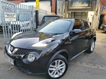 Nissan Juke 1.6 N-Connecta XTRON Euro 6 5dr