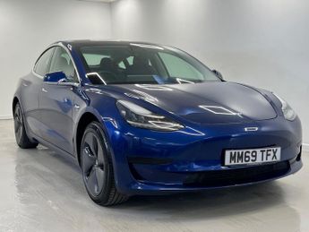 Tesla Model 3 Standard Range Plus Auto RWD 4dr