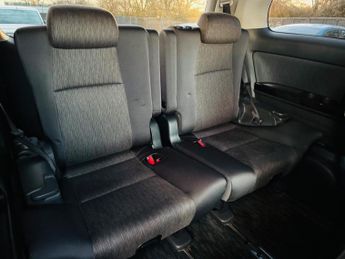 Toyota Alphard SR 2.5 Hybrid AWD 7-Seats