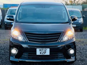 Toyota Alphard SR 2.5 Hybrid AWD 7-Seats