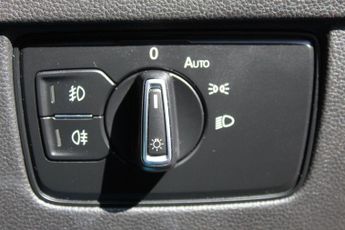 Volkswagen Passat 1.5 TSI EVO SEL DSG Euro 6 (s/s) 5dr