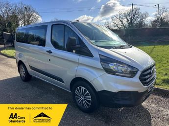 Ford Transit 2.0 320 EcoBlue Kombi L1 H1 Euro 6 (s/s) 5dr (9 Seat)