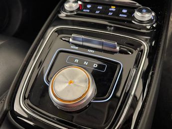 MG MG5 61.1kWh Exclusive Long Range Auto 5dr