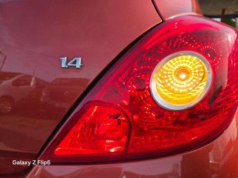 Vauxhall Corsa 1.4 16V SE Auto Euro 5 3dr