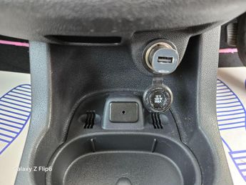 Vauxhall Corsa 1.4 16V SE Auto Euro 5 3dr