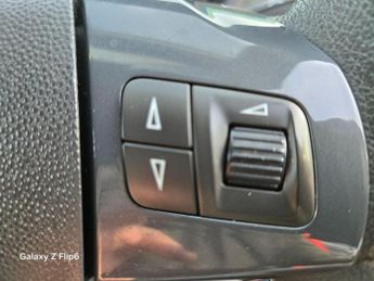 Vauxhall Corsa 1.4 16V SE Auto Euro 5 3dr