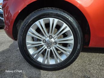 Vauxhall Corsa 1.4 16V SE Auto Euro 5 3dr