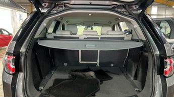 Land Rover Discovery Sport 2.0 TD4 SE Tech Auto 4WD Euro 6 (s/s) 5dr
