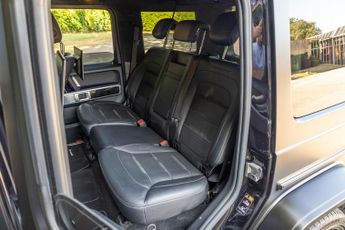 Mercedes-Benz G Class 4.0 G63 V8 BiTurbo AMG SpdS+9GT 4MATIC Euro 6 (s/s) 5dr