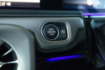 Mercedes-Benz G Class 4.0 G63 V8 BiTurbo AMG SpdS+9GT 4MATIC Euro 6 (s/s) 5dr