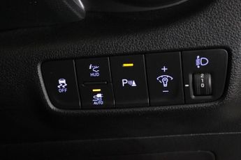 Hyundai KONA 64kWh Ultimate Auto 5dr (10.5kW Charger)