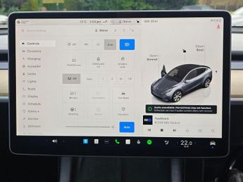 Tesla Model Y Auto RWD 5dr