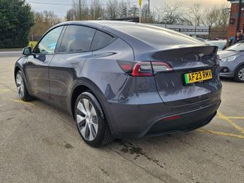 Tesla Model Y Auto RWD 5dr