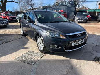 Ford Focus 1.6 Titanium 5dr