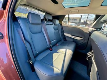 Lexus RZ 450e 71.4kWh Premium Auto DIRECT4 5dr