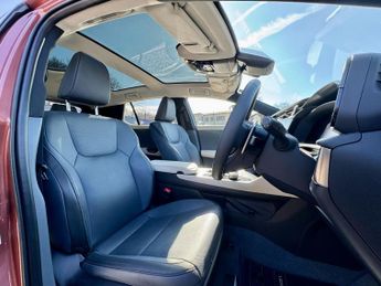 Lexus RZ 450e 71.4kWh Premium Auto DIRECT4 5dr