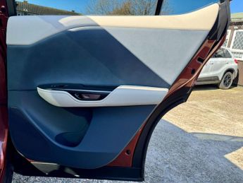 Lexus RZ 450e 71.4kWh Premium Auto DIRECT4 5dr