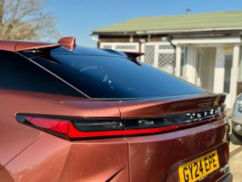 Lexus RZ 450e 71.4kWh Premium Auto DIRECT4 5dr