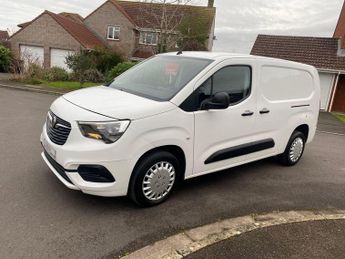 Vauxhall Combo 1.5 Turbo D 2300 Sportive L2 H1 Euro 6 (s/s) 4dr