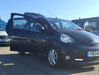 Toyota AYGO 1.0 VVT-i Mode Euro 5 5dr