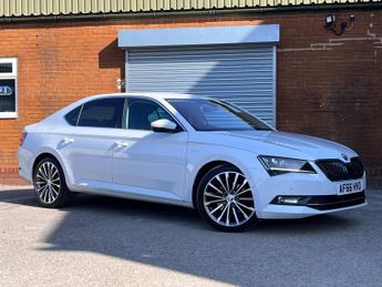 Skoda Superb 2.0 TDI Laurin & Klement DSG Auto 6Spd 4WD Euro 6 (s/s) 5dr