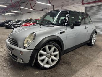 MINI Hatch 1.6 Cooper CVT Euro 4 3dr