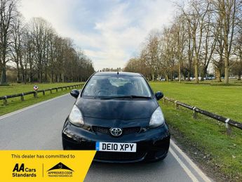 Toyota AYGO 1.0 VVT-i Black Euro 4 5dr (AC)