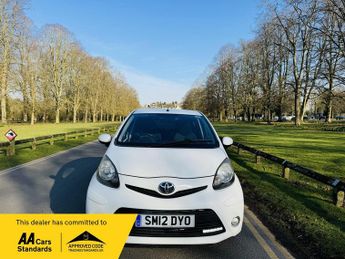 Toyota AYGO 1.0 VVT-i Fire Euro 5 5dr