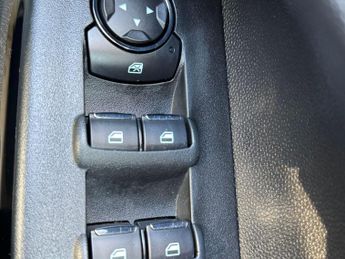 Ford EcoSport 1.0T EcoBoost ST-Line Euro 6 (s/s) 5dr