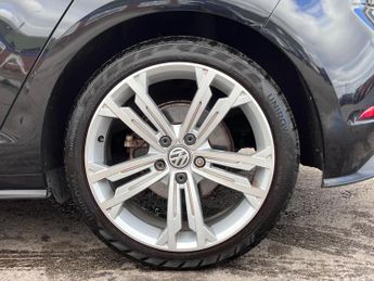 Volkswagen Golf 2.0 TDI BlueMotion Tech GTD DSG Euro 6 (s/s) 5dr