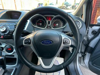 Ford Fiesta 1.4 Titanium 5dr