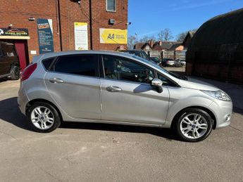 Ford Fiesta 1.4 Titanium 5dr