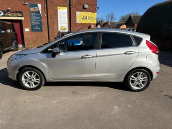 Ford Fiesta 1.4 Titanium 5dr