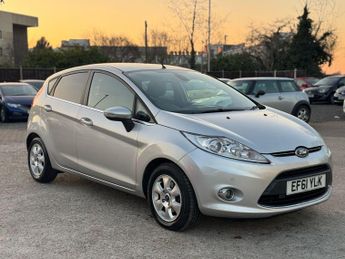 Ford Fiesta 1.6 TDCi ECOnetic DPF Titanium 5dr