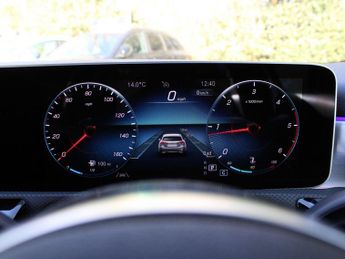 Mercedes-Benz A Class 2.0 A200d AMG Line (Premium) 8G-DCT Euro 6 (s/s) 5dr