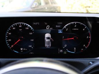Mercedes-Benz A Class 2.0 A200d AMG Line (Premium) 8G-DCT Euro 6 (s/s) 5dr