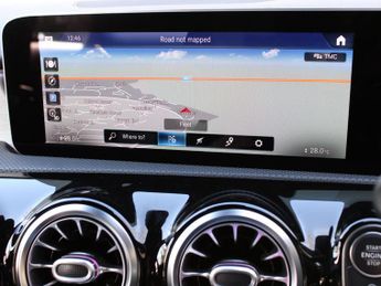 Mercedes-Benz A Class 2.0 A200d AMG Line (Premium) 8G-DCT Euro 6 (s/s) 5dr