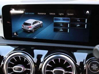 Mercedes-Benz A Class 2.0 A200d AMG Line (Premium) 8G-DCT Euro 6 (s/s) 5dr