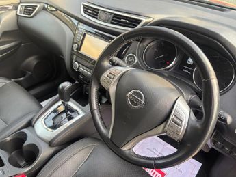 Nissan Qashqai 1.6 dCi Tekna XTRON 2WD Euro 6 (s/s) 5dr