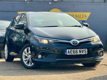 Toyota Auris 1.8 VVT-h Business Edition CVT Euro 6 (s/s) 5dr