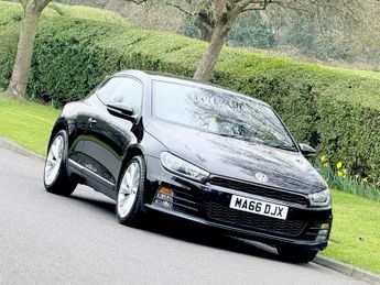 Volkswagen Scirocco 2.0 TSI BlueMotion Tech GT DSG Euro 6 (s/s) 3dr