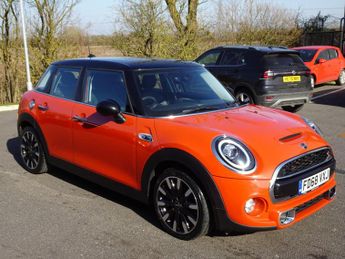 MINI Hatch 2.0 Cooper S Exclusive Steptronic Euro 6 (s/s) 5dr