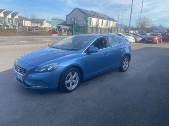 Volvo V40 1.6 D2 SE Euro 5 (s/s) 5dr