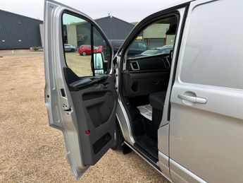 Ford Transit Custom 2.0 280 EcoBlue Limited Auto L1 H1 Euro 6 (s/s) 5dr