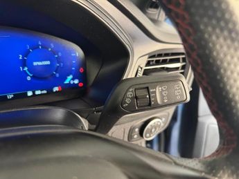 Ford Focus 1.0T EcoBoost MHEV ST-Line X Edition Euro 6 (s/s) 5dr